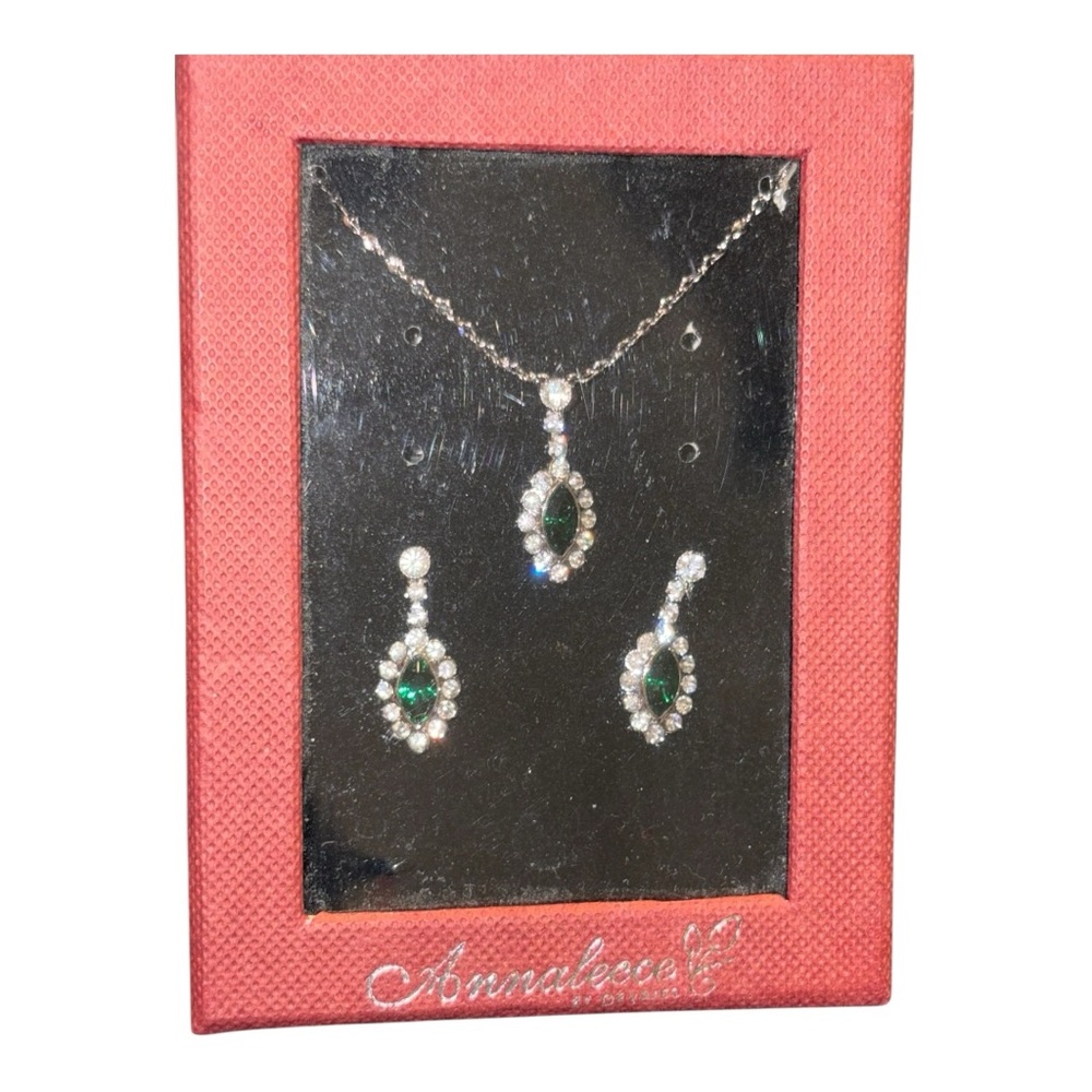 Annaleece Emerald & Rhinestone set of necklace & earrings Swarovski Crystal JB6